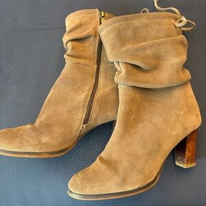 Blondo Brown Suede Booties 7.5